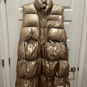 🌟🌟SHIMMERING GOLD METALLIC  Puffer Vest/Coat🌟🌟
